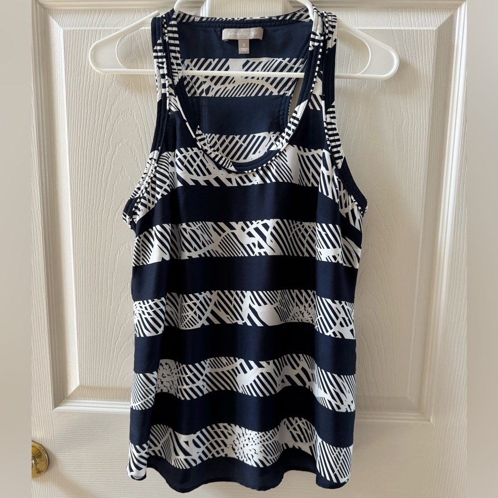 Banana Republic Blue & White tank